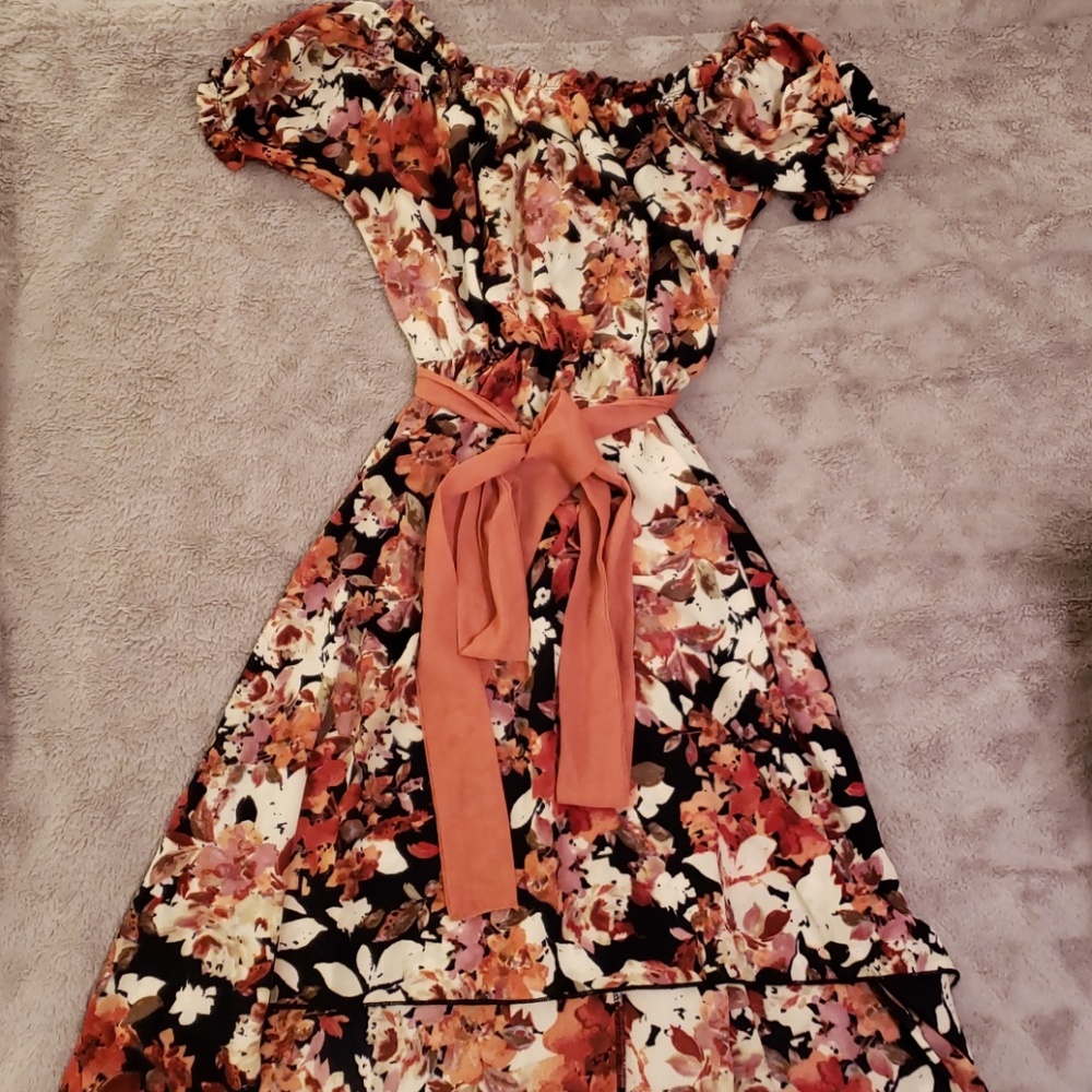 Lovely floral print dress